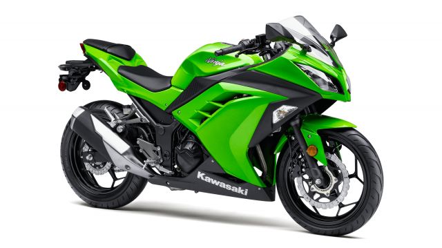 Ficha técnica de la Kawasaki Ninja 300 2013 a 2018