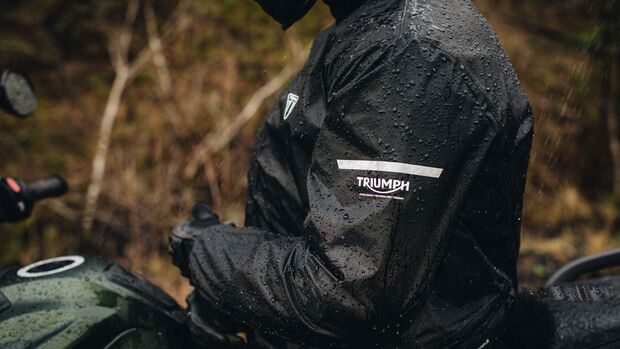 Ropa impermeable Triumph