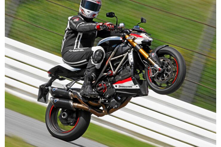 Informe de conducción: Ducati Aachen-Streetfighter |