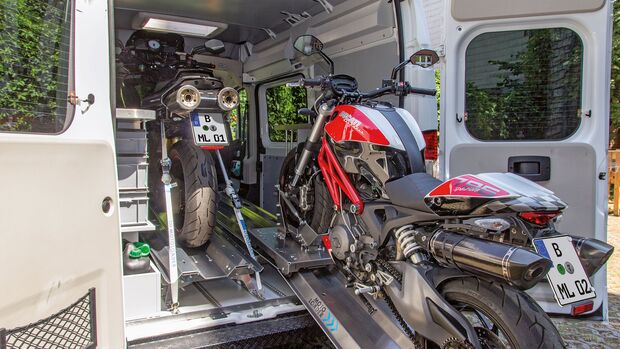 Sistema de carga de autocargadores para motocicletas