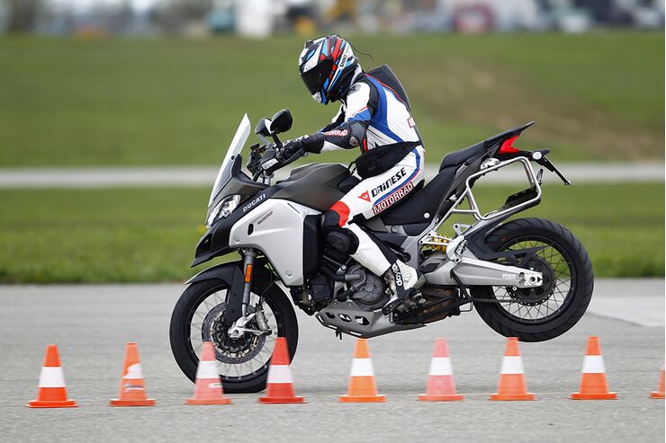 Ducati Multistrada 1200 Enduro im Top-Test