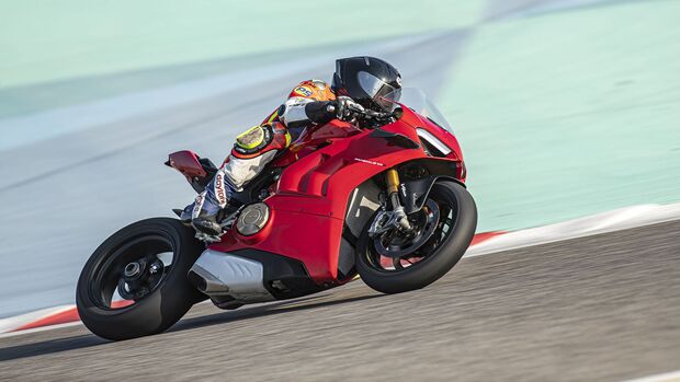 Informe de conducción Ducati Panigale V4 S