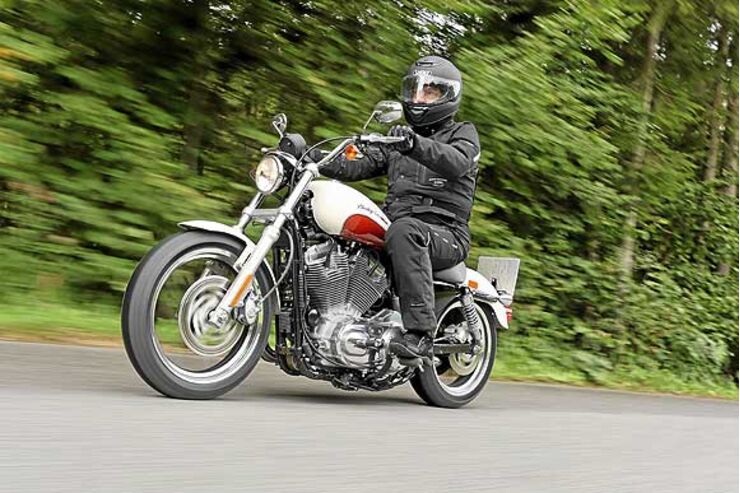 Informe de conducción: Harley-Davidson XL 883L SuperLow