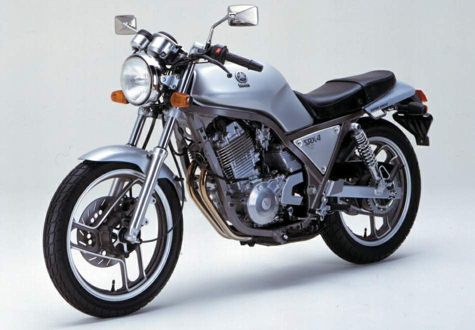 Especificaciones técnicas de la Yamaha SRX 400