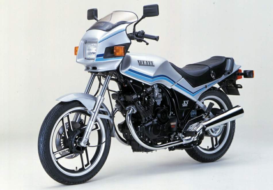 Especificaciones técnicas de la Yamaha XS 250 DOHC