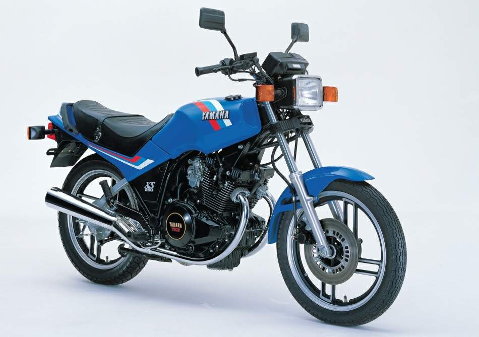 Especificaciones técnicas de la Yamaha XS 250 DOHC