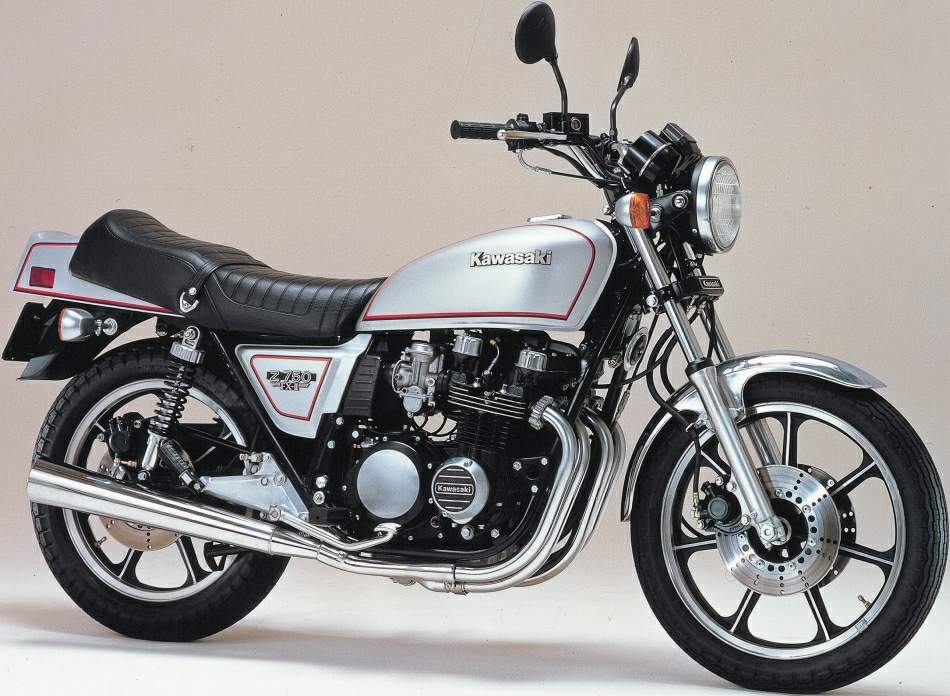 Especificaciones técnicas de la Kawasaki Z 750FX-II