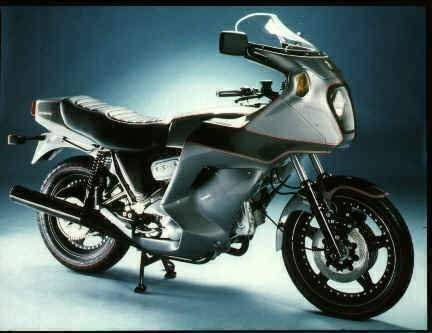 Especificaciones técnicas del Hesketh V1000 Vampire