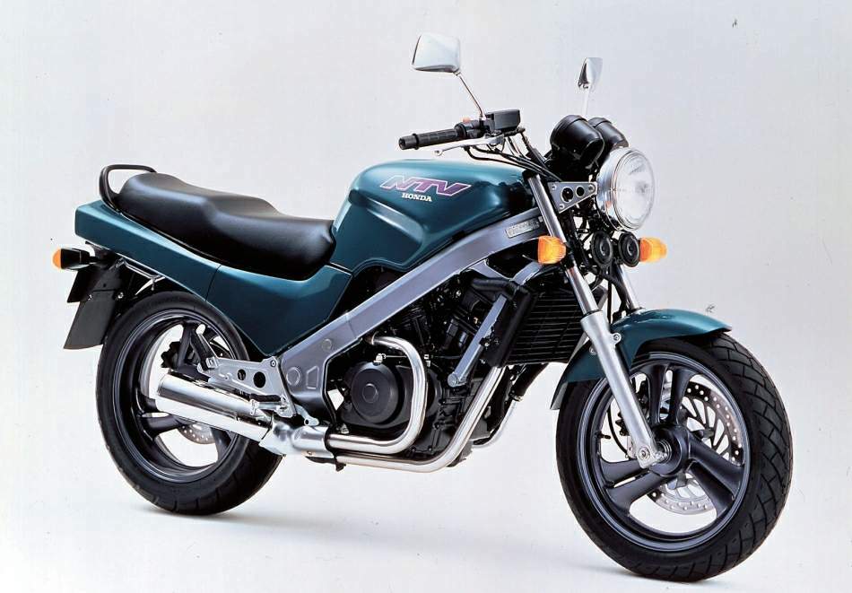 Honda NT 650V Revere especificaciones técnicas