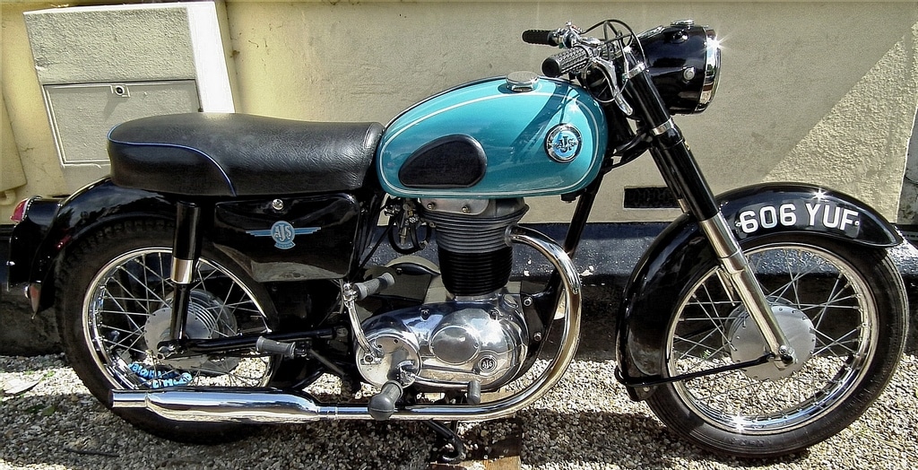 AJS Modelo 8 350 (1960-62) especificaciones técnicas