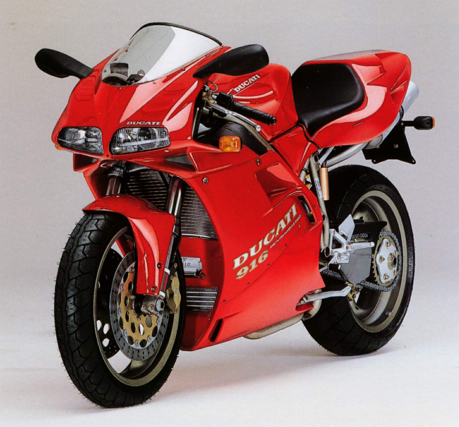 Ducati 916 (1995) especificaciones técnicas