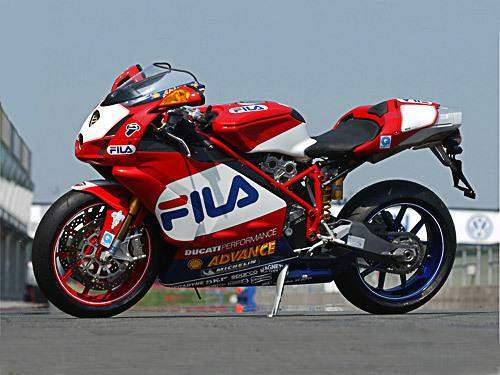 Ducati 999 R Fila Toseland Replica (2005) especificaciones técnicas