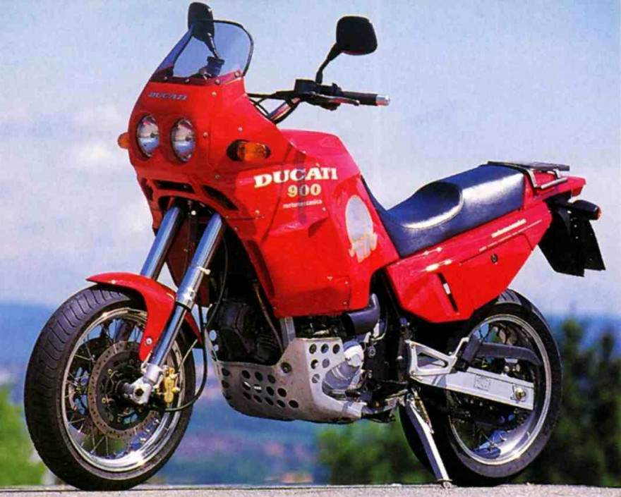 Ducati E900 (1995-96) especificaciones técnicas