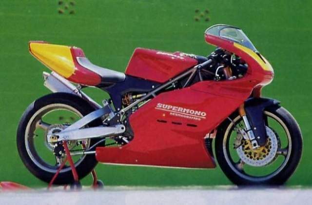 Ducati Supermono Desmoquattro (1993) especificaciones técnicas