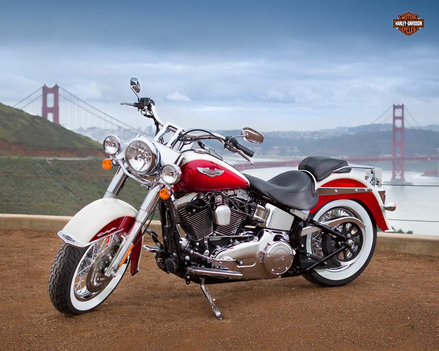 Harley-Davidson Harley Davidson FLSTN Softail Deluxe (2013) especificaciones técnicas