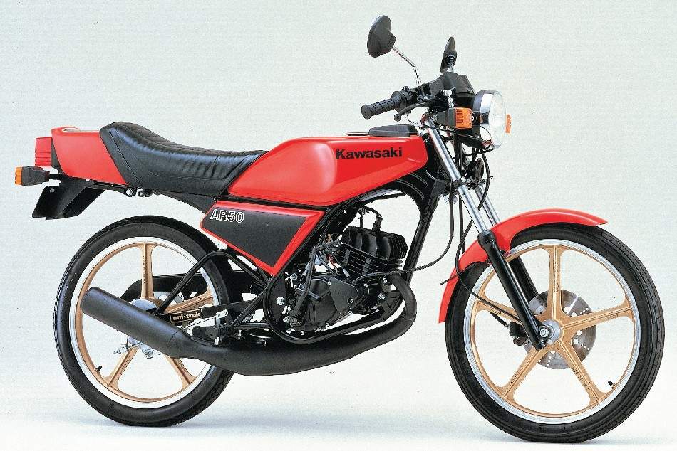 Especificaciones técnicas Kawasaki AR 50 (1981-96)