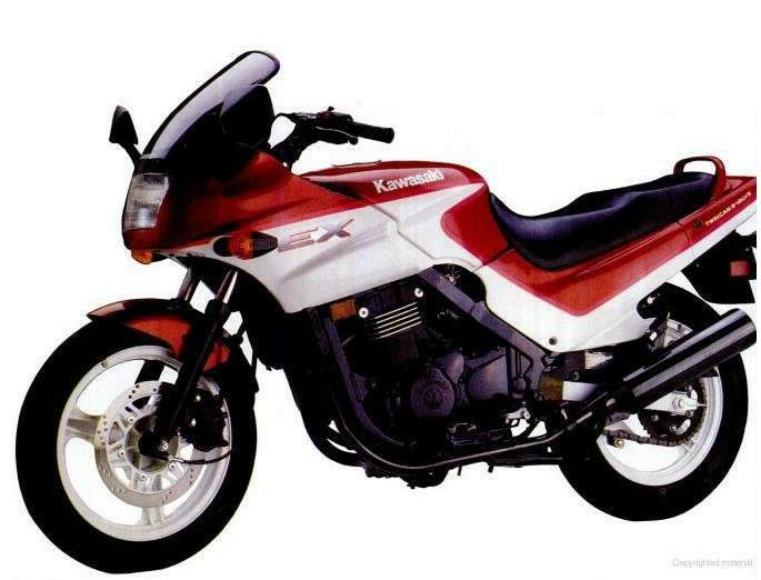Especificaciones técnicas Kawasaki GPz 500S / EX 500R Ninja (1989-90)