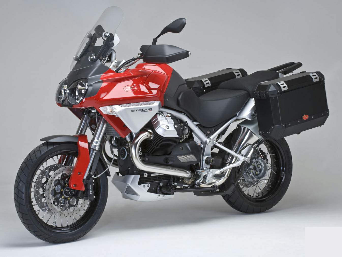 Moto Guzzi Stelvio 1200 (2010) especificaciones técnicas