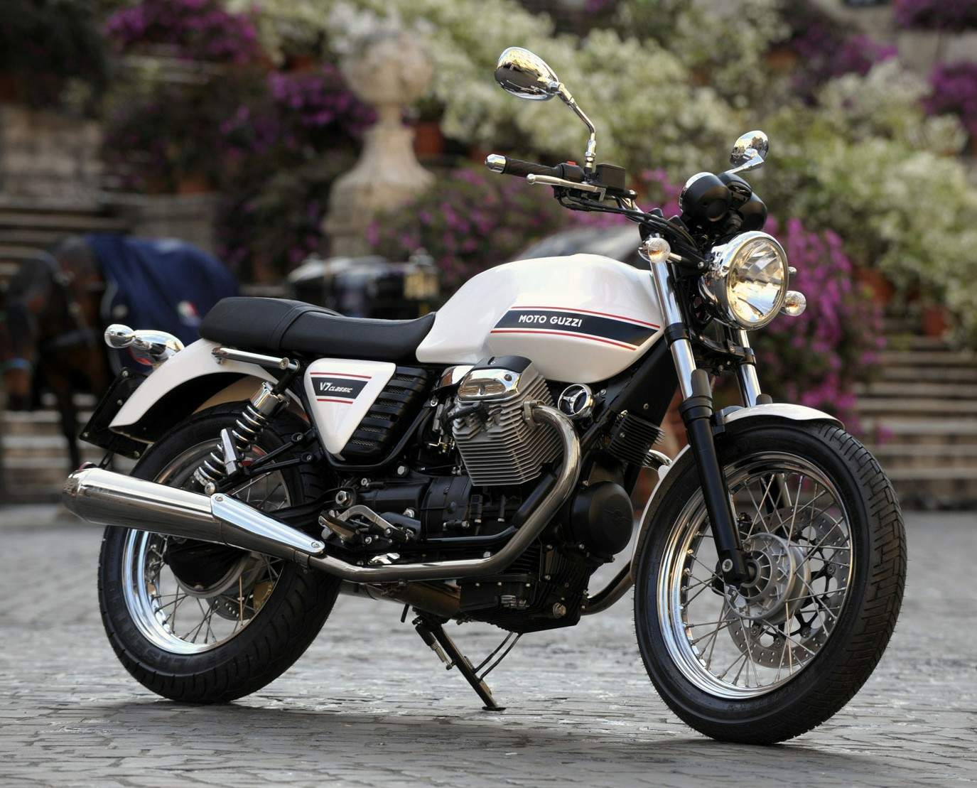 Moto Guzzi V7 Classic (2008) especificaciones técnicas