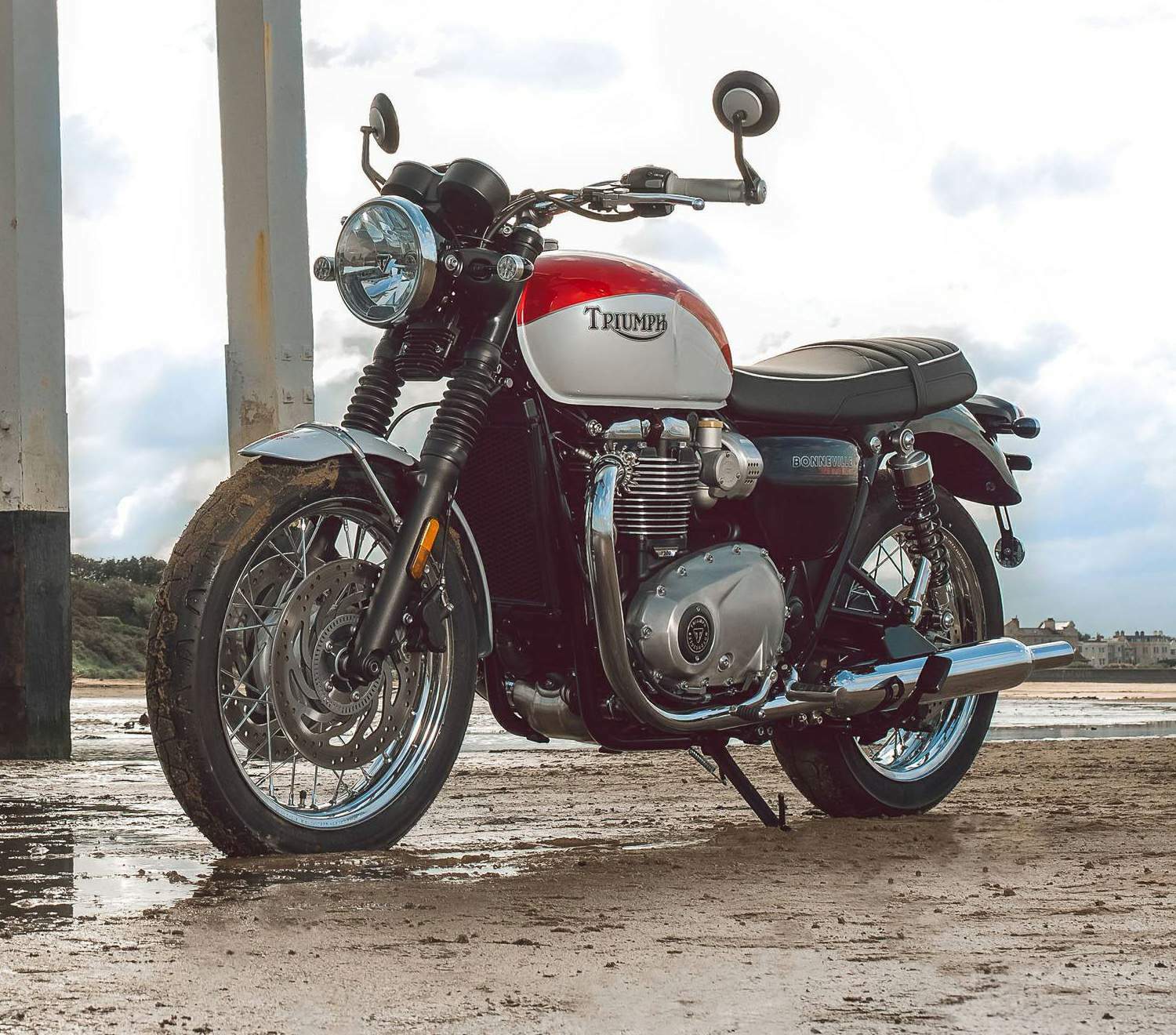 Especificaciones técnicas de Triumph Bonneville T120 Bud Ekins Edition (2020)