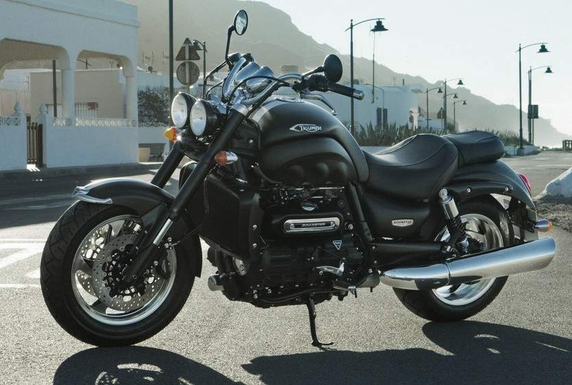 Especificaciones técnicas de la Triumph Rocket III Roadster (2013)