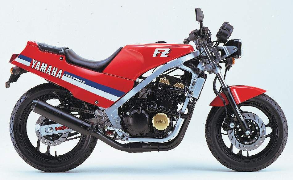 Especificaciones técnicas de la Yamaha FZ 400N (1984)