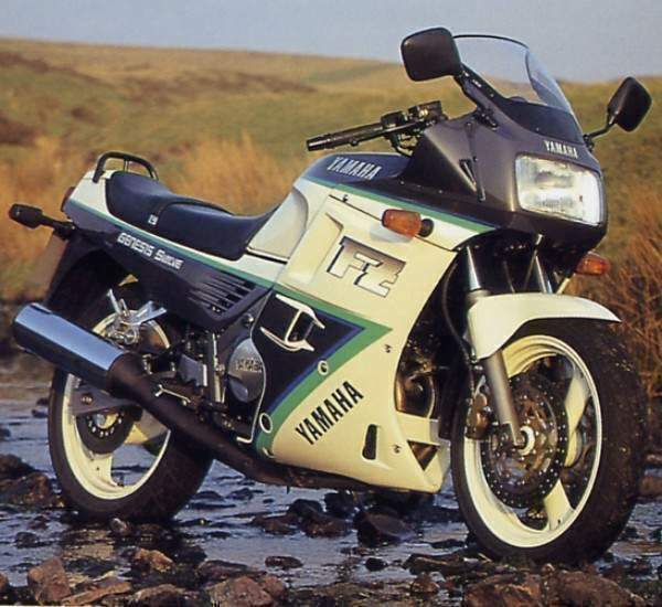 Especificaciones técnicas de Yamaha FZ 750 Genesis (1986)