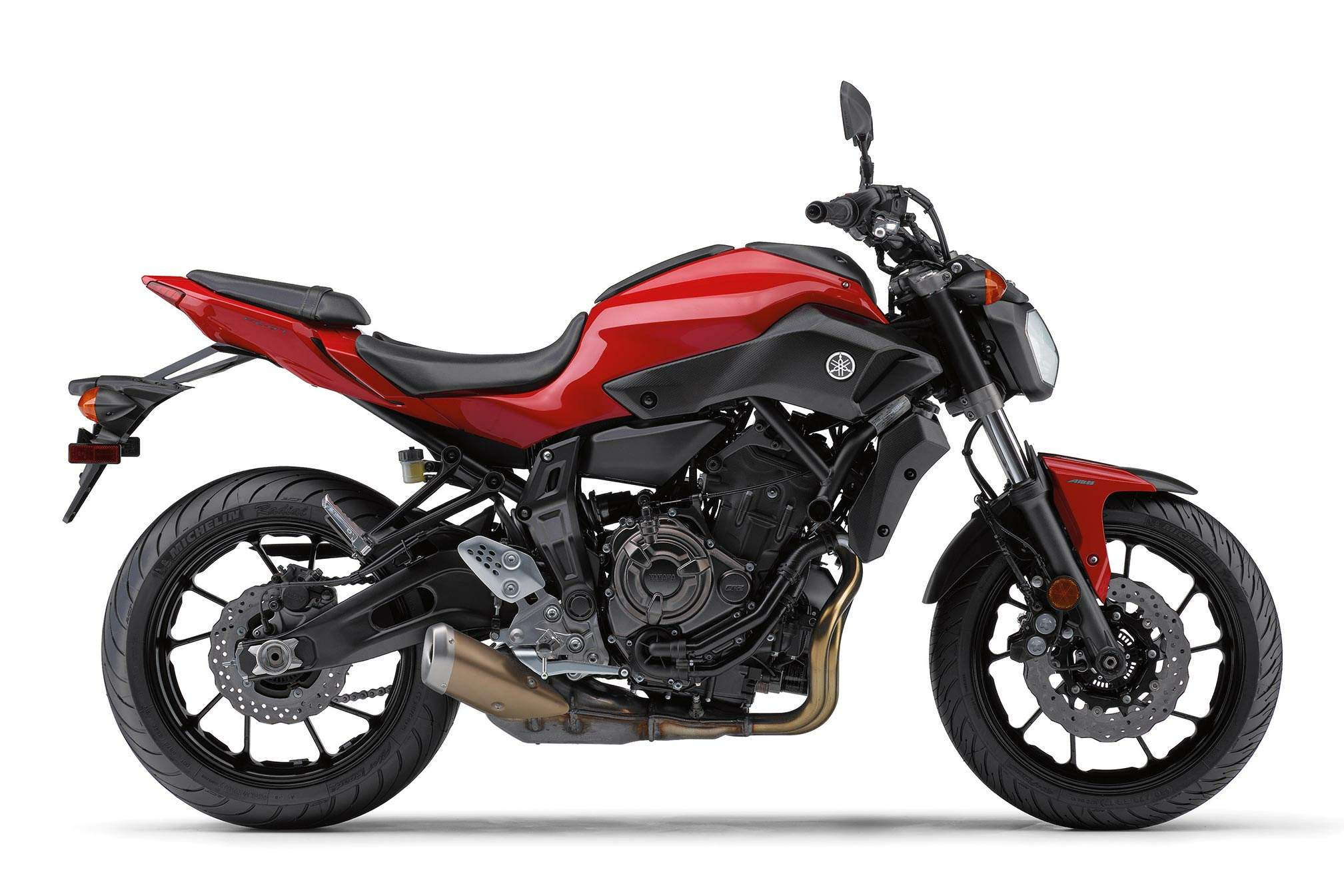 Especificaciones técnicas de la Yamaha MT-07 / FZ07 (2017)