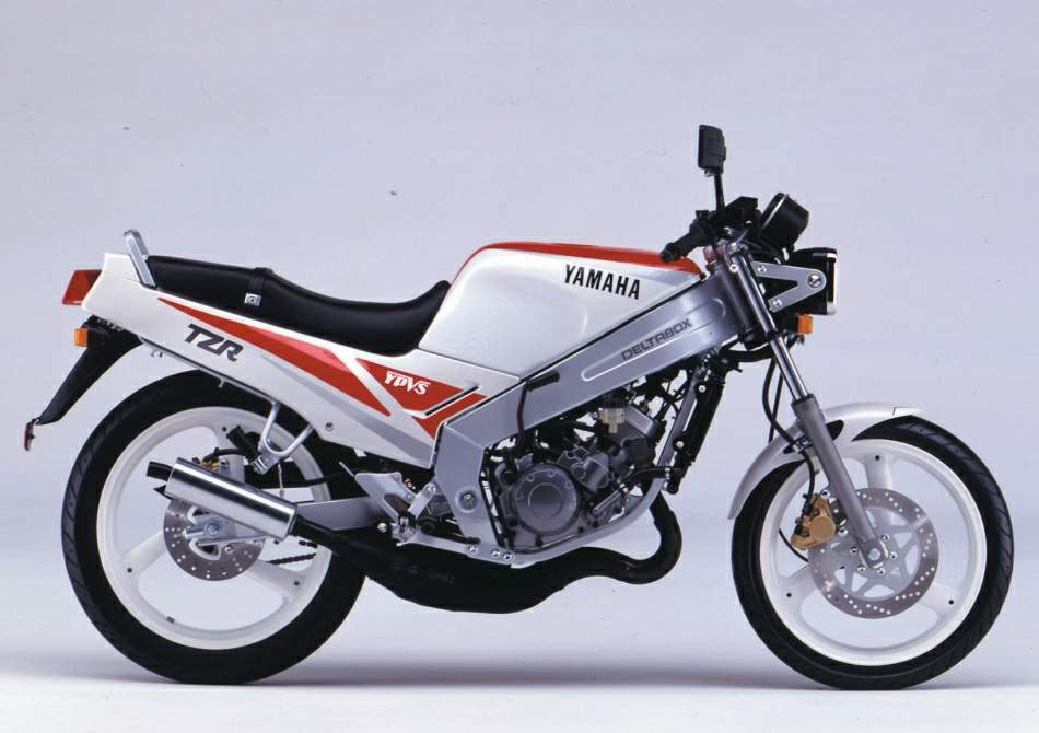 Especificaciones técnicas de la Yamaha TZR 125 Naked