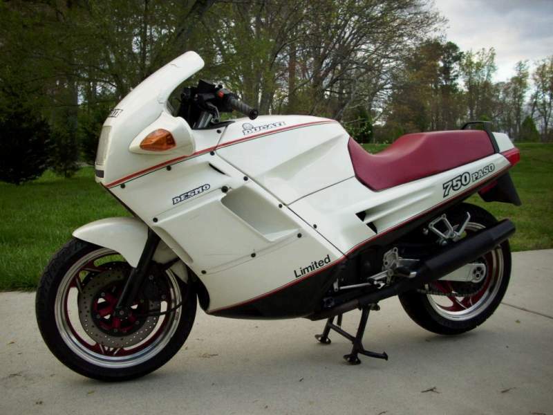 Ducati 750 Paso Limited (1988) especificaciones técnicas