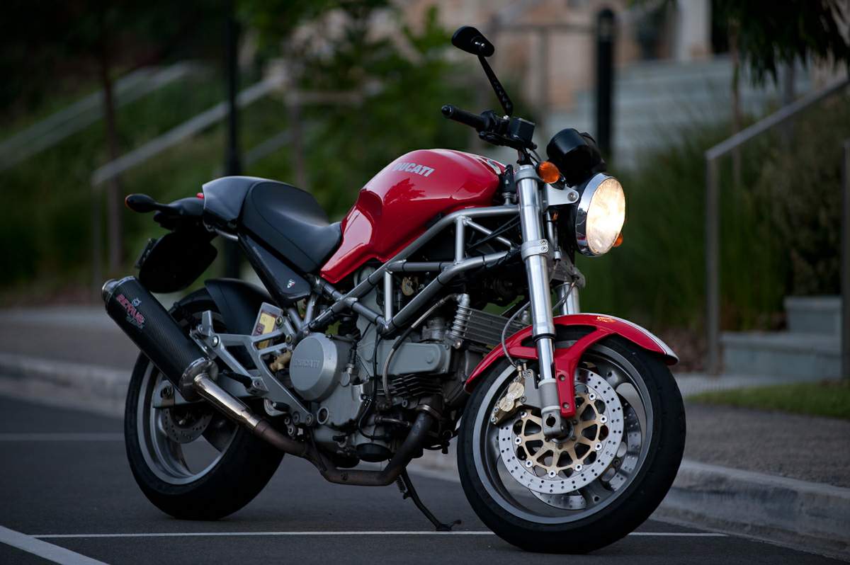 Ducati Monster 800 (2003-04) especificaciones técnicas