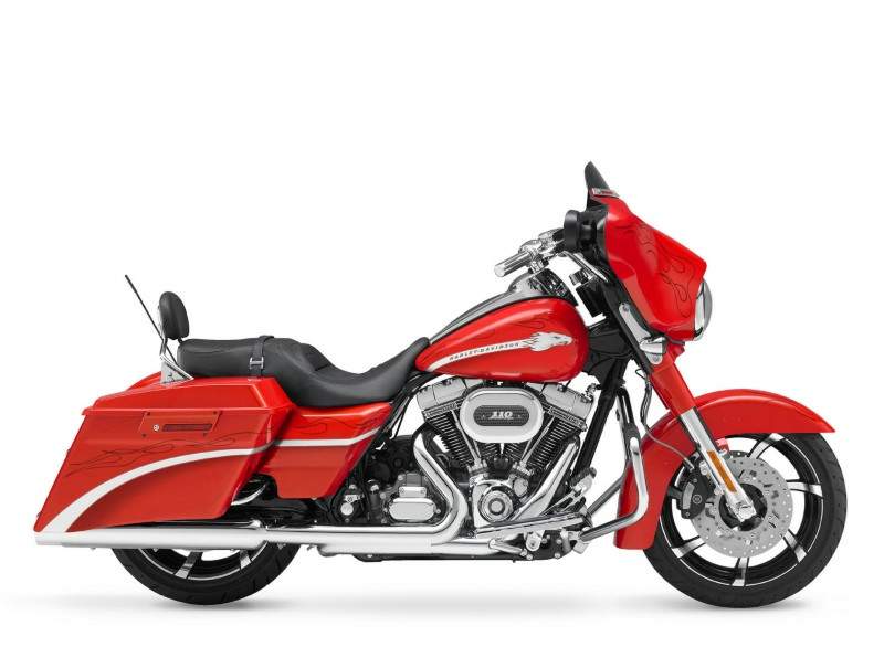 Harley-Davidson Harley Davidson FLHX SE Street Glide CVO (2010) especificaciones técnicas