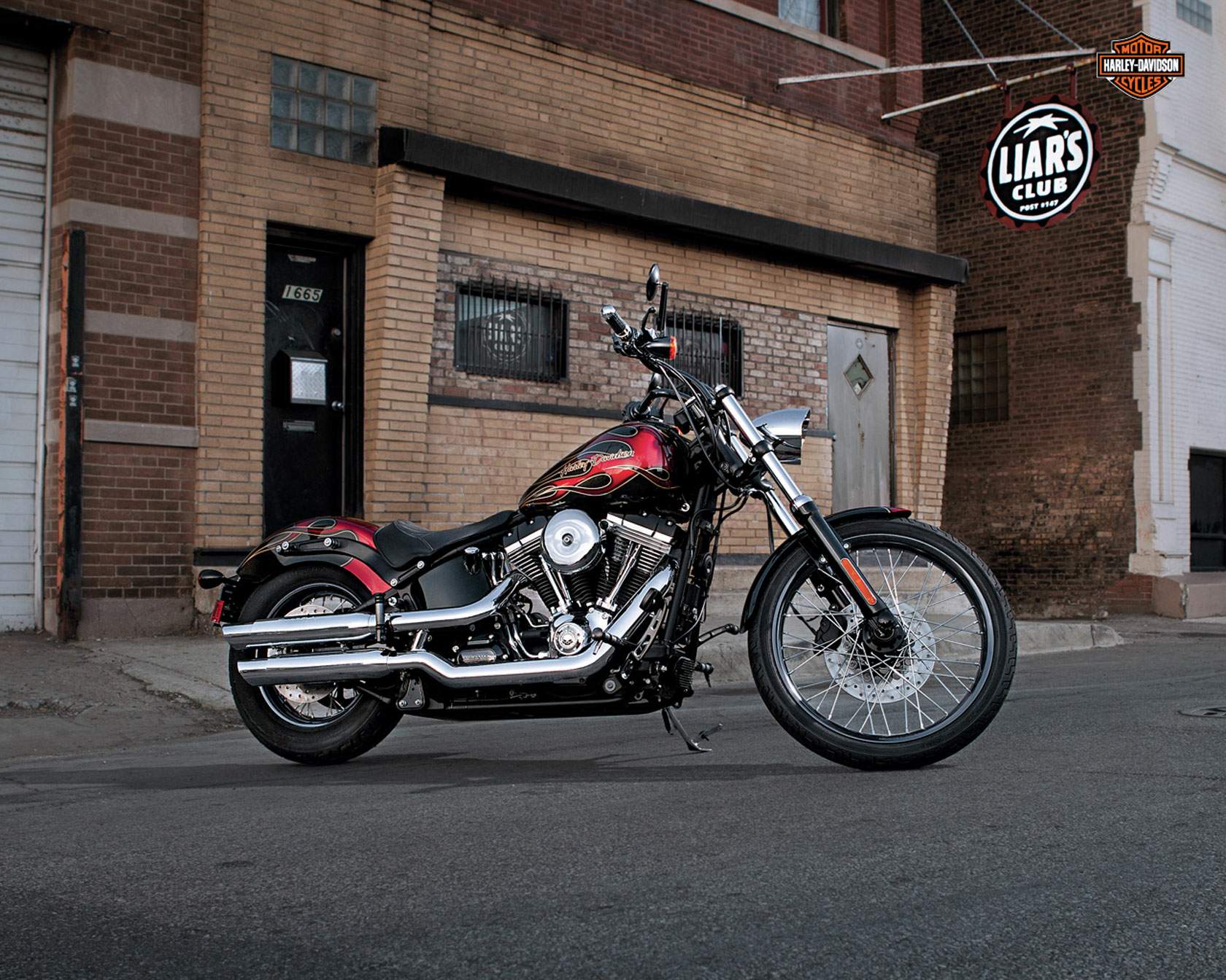 Harley-Davidson Harley Davidson FXS Blackline (2012) especificaciones técnicas