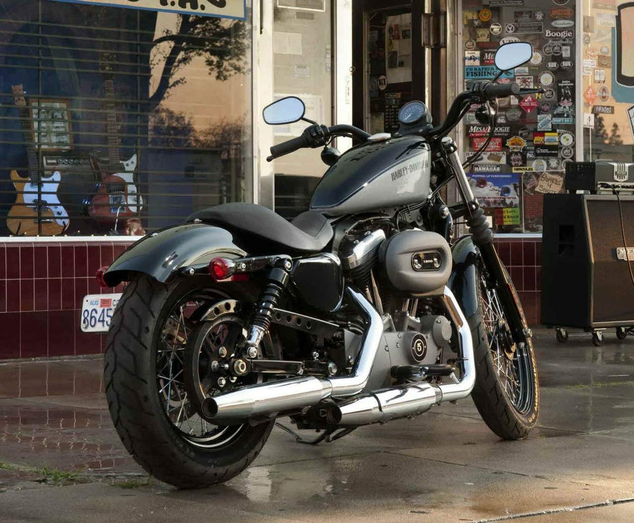Especificaciones técnicas Harley-Davidson Harley Davidson XL 1200N Nightster (2011-12)