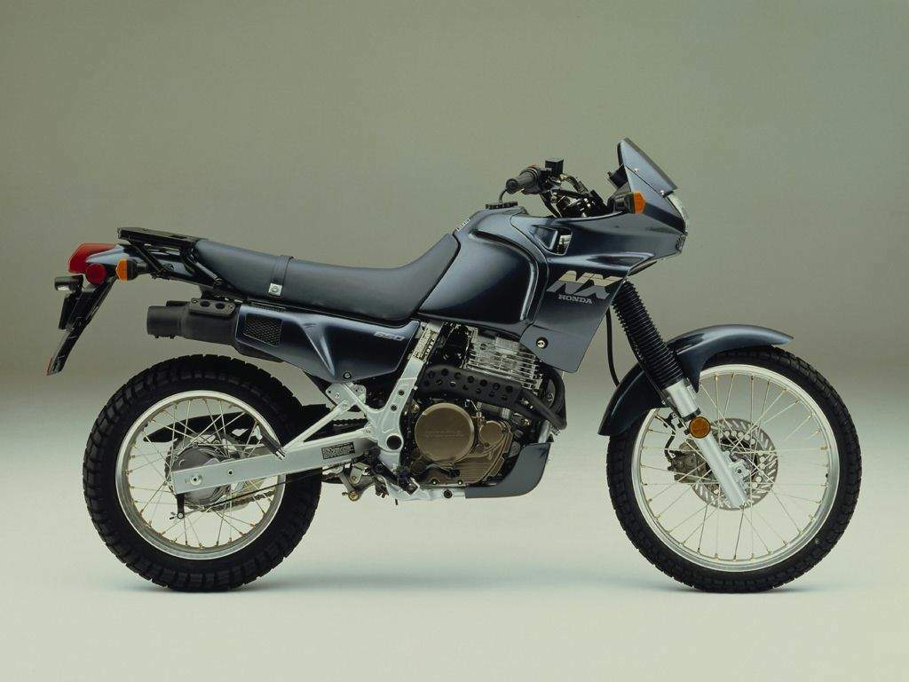 Honda NX 650 Dominator (1989) especificaciones técnicas