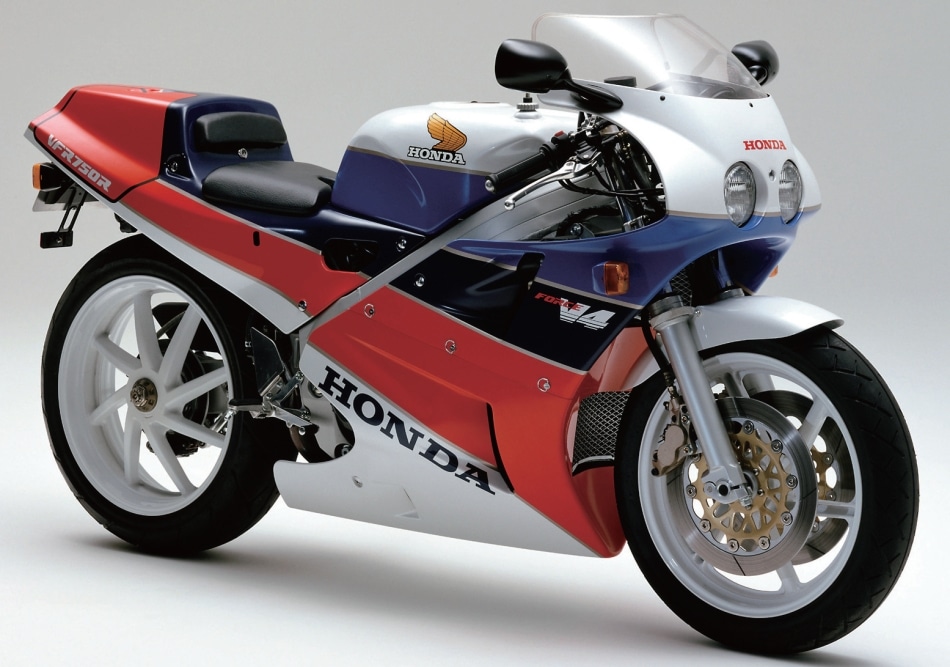 Honda VFR 750R RC30 (1987) especificaciones técnicas