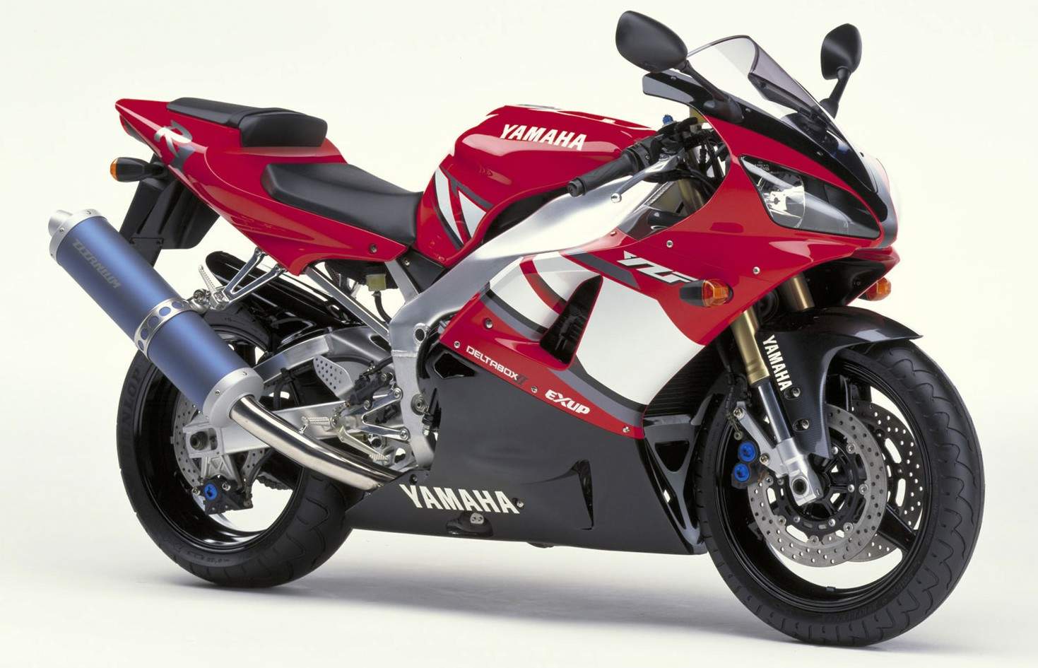 Especificaciones técnicas de la Yamaha YZF1000 R1 (2001)