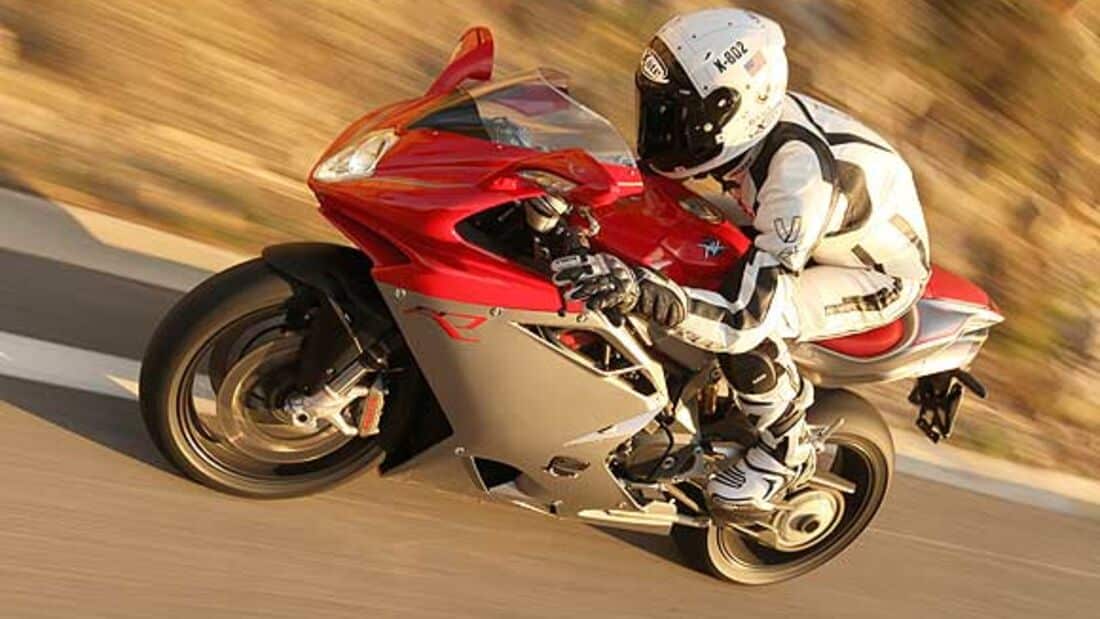 Superdeportivo MV Agusta F4 R en prueba